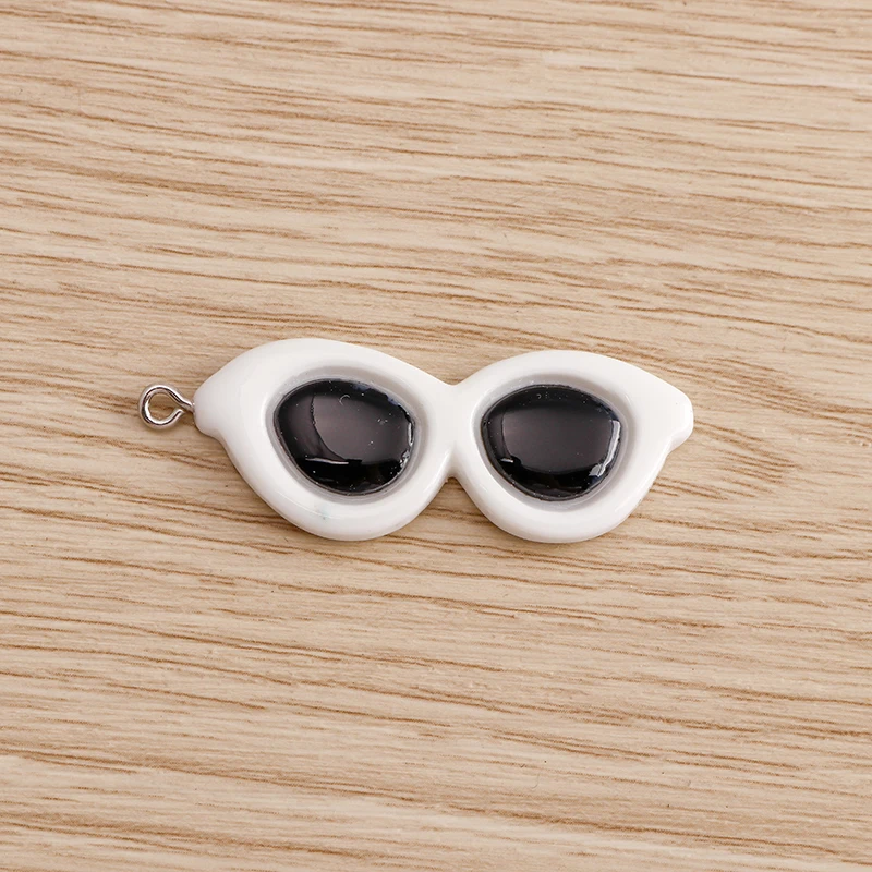 Tusember 10 Stück süße Harz kühle Sommer Urlaub Sonnenbrille Charms für Anhänger Ohrring Armband DIY Schlüsselanhänger Schmuck handgefertigt – Detail 10