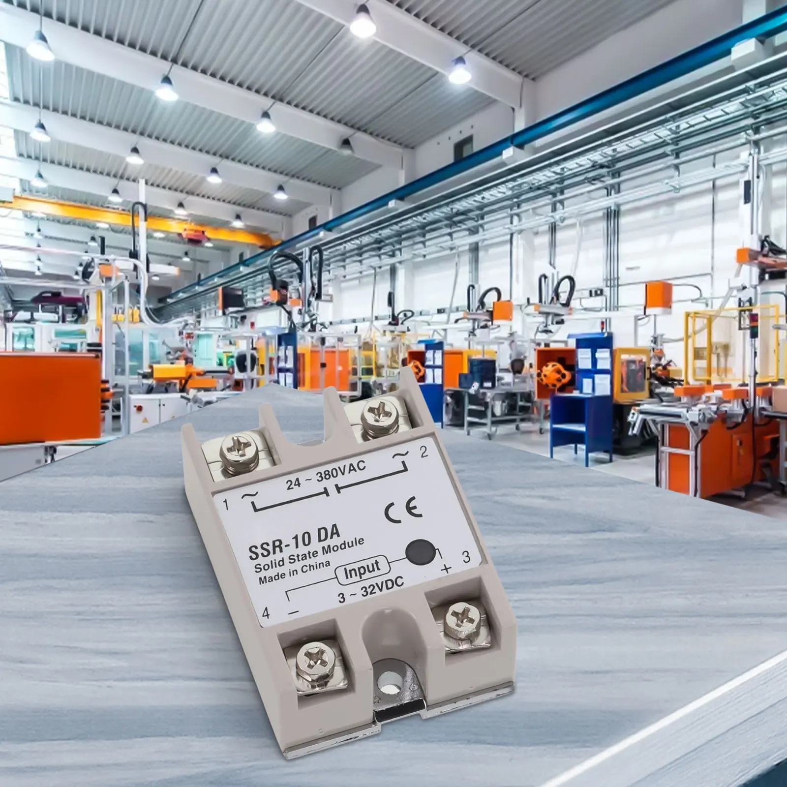10DA Single Phase Solid State Relay 10A 3-32V DC To 24-380V AC For Industrial Motor Light Control Equipment
