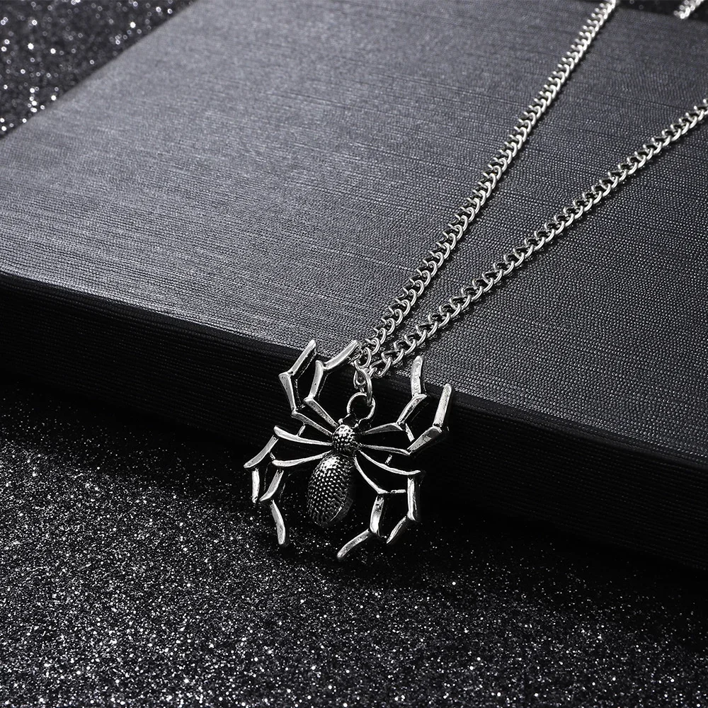 New Punk Spider Necklace for Women Men Vintage Simulated Insect Charm Street Style Choker Necklace DIY Jewelry Party Gifts 2024 image 4
