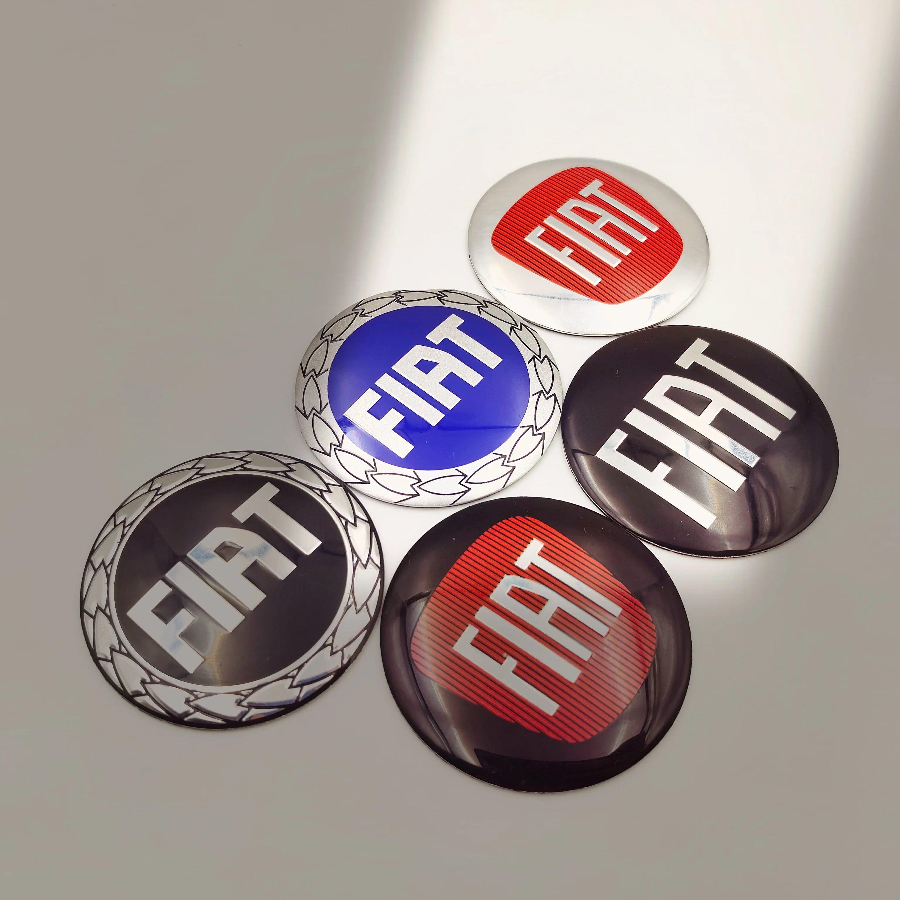 4pcs Wheel Hub Caps Center Badge Logo Stickers 50/56/60/65/70mm Diameter for Car FIAT Abarth Lancia 500 Hub Cover Decals
