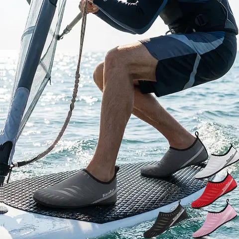 Unisex Quick-Drying Water Shoes Fashionable Aqua Socks in Multiple Colors for Yoga Fitness Training, Swimming, Surfing ,Diving