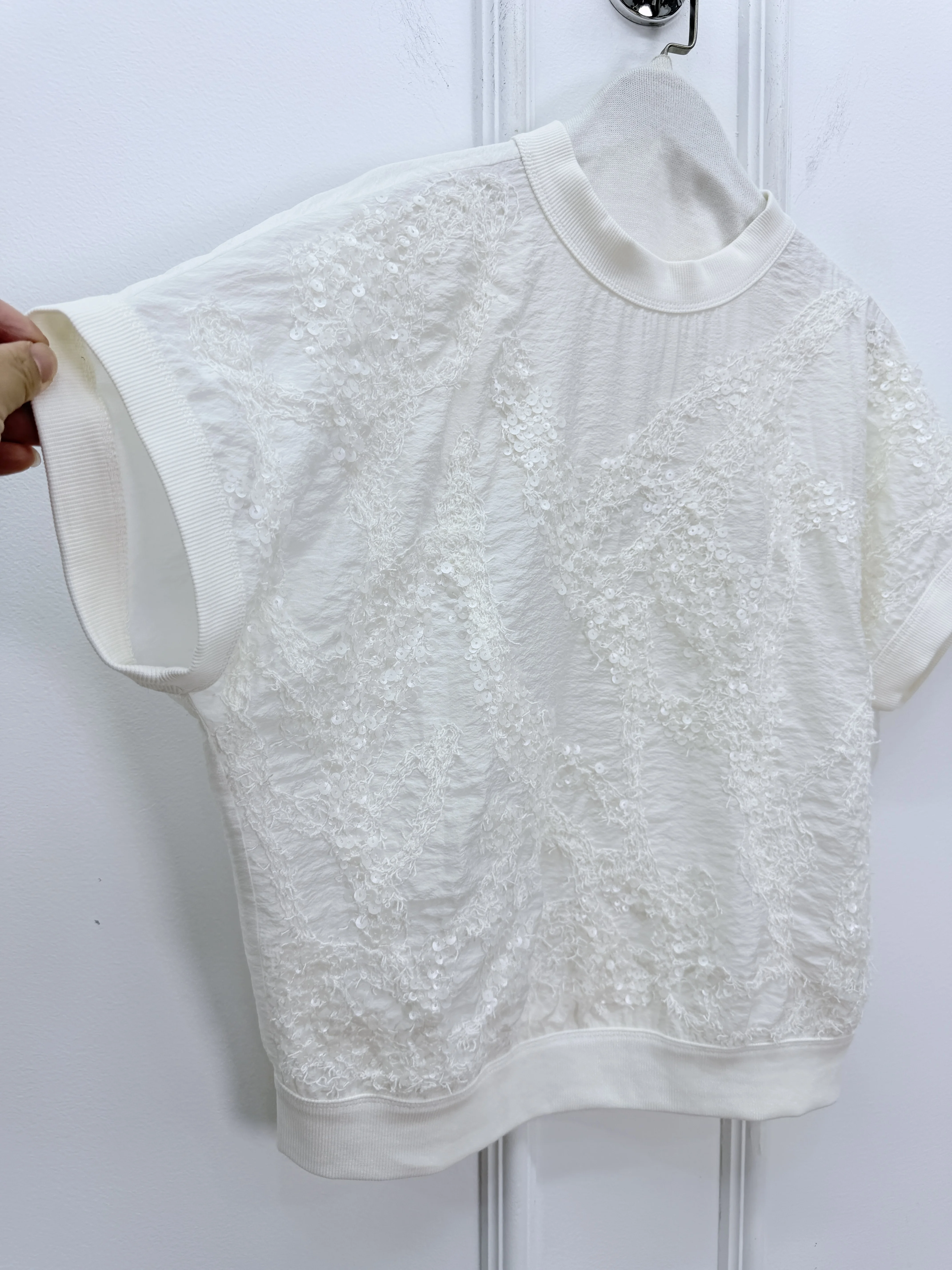 2026 Summer New Arrival: Women's Round-Neck, Short-Sleeve Knitted Top — Loose-Fit, Casual Style with Sequins