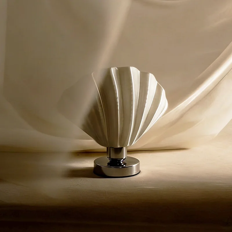 White Seashell Relief Table Lamp Bedside Reading Light with Ambient Bedroom Night Stand Decor Cozy Desk Lamp for Living Room