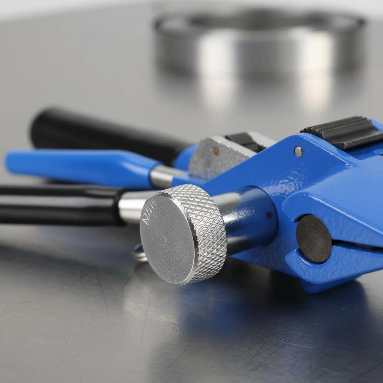 

Stainless Steel Banding Tool Easy to Use Steel Strap Fastening Tool Metal Strap Tensioner Portable for Warehouse