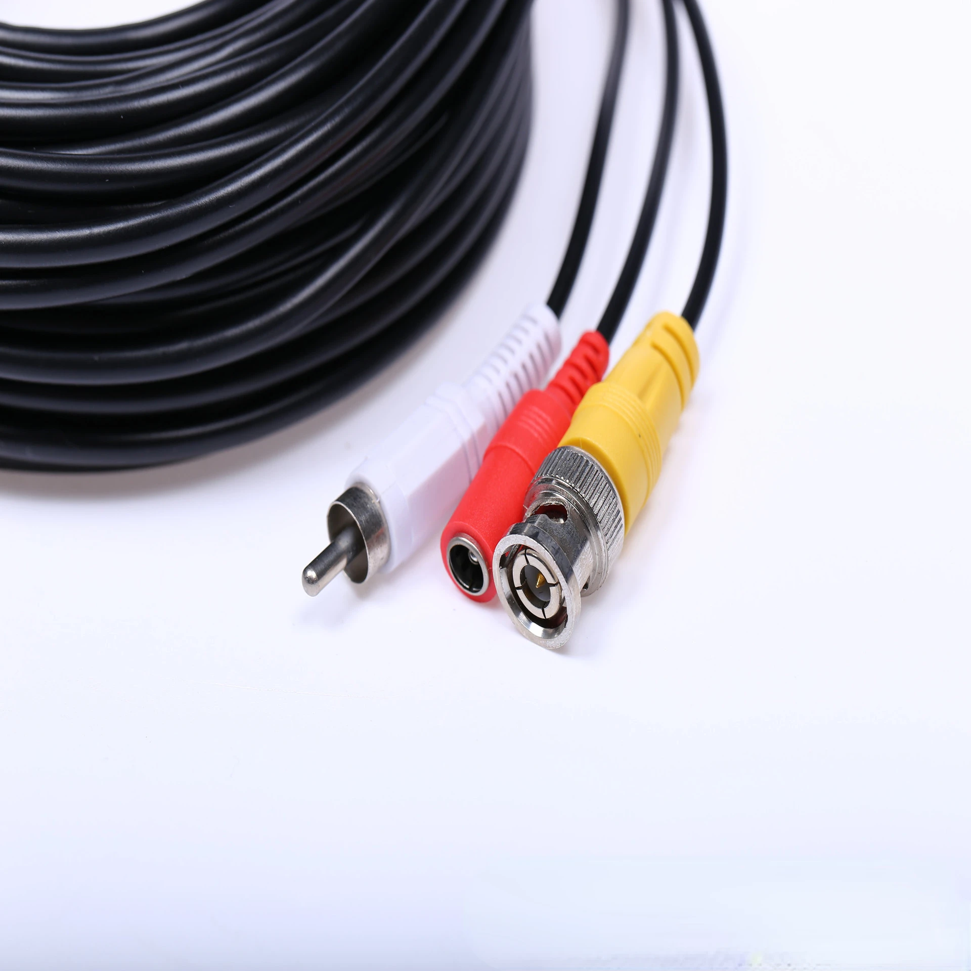 Встроенный кабель с кабелями BNC для кабеля DC Plug