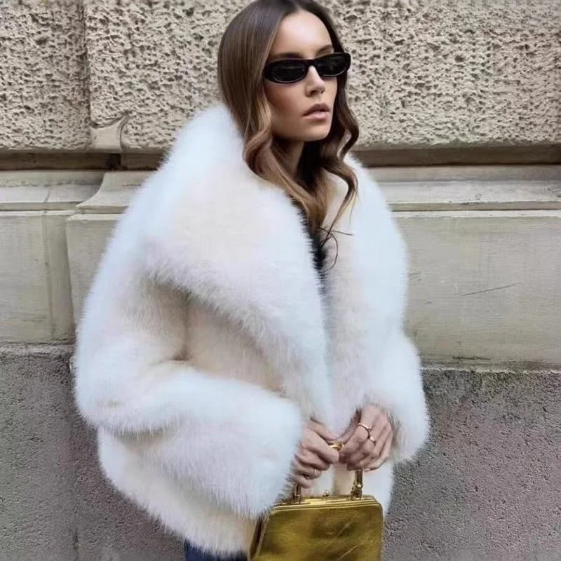 

Thiened Winter Fur Coat Women's Artificial Fur Eco-friendly Fluffy Outerwear Long Sve European Sle Faionable Coat