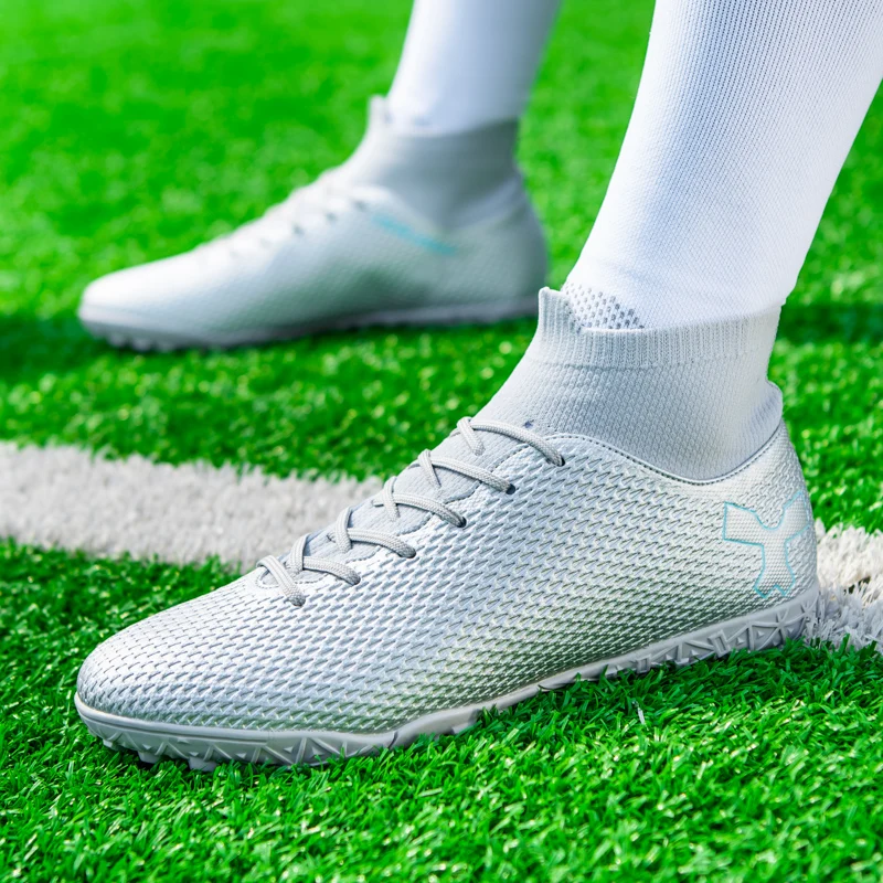 Męskie buty piłkarskie Wysokie sznurowane antypoślizgowe kolce Piłka nożna halowa Futsal TF Turf Cleats