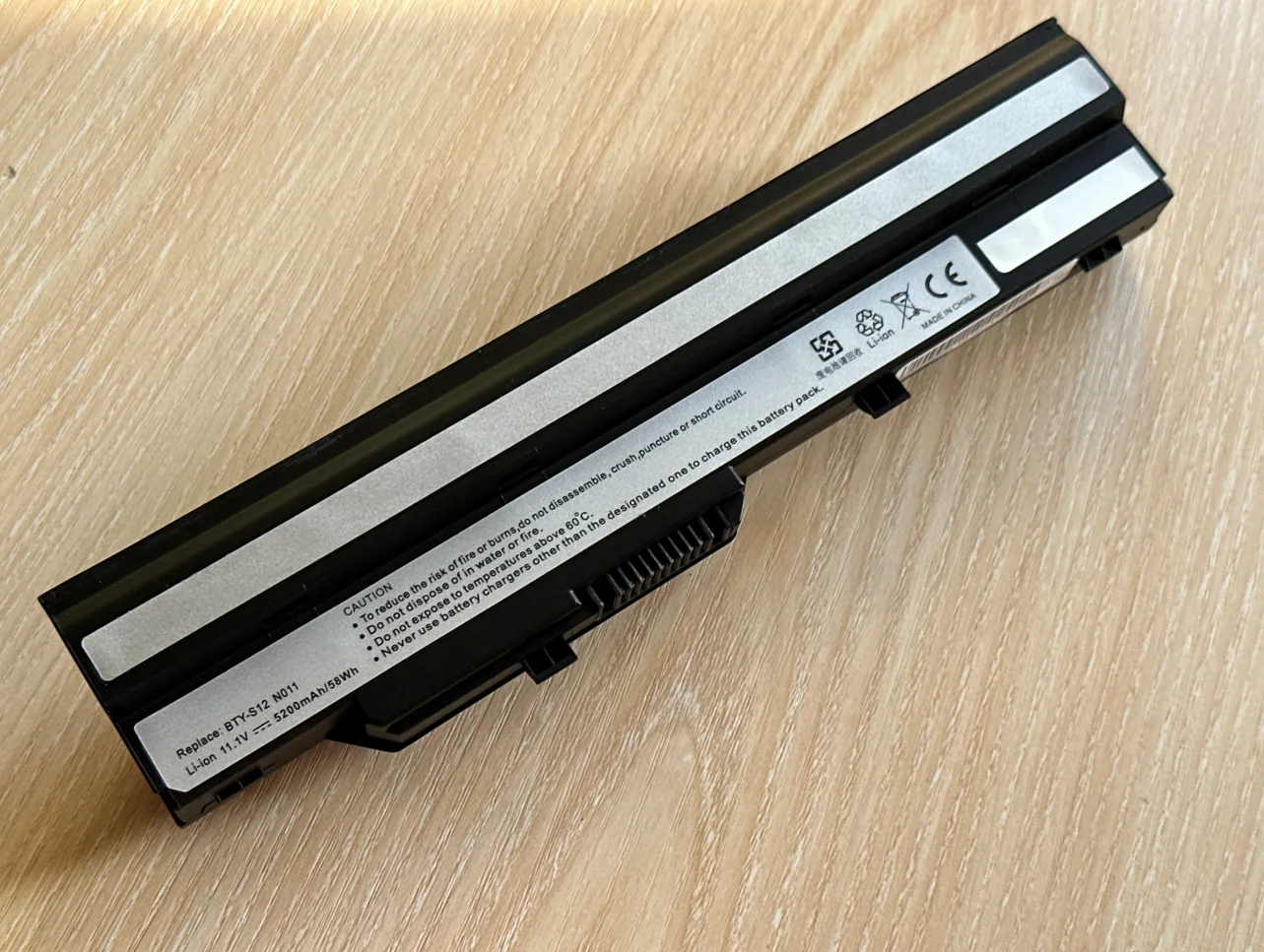 Laptop Battery For MSI BTY-S11 BTY-S12 Wind U100 L1300 L1350 L1350D U100X U100W U135DX U210 U270 U90X Wind12 U200 U210 U230