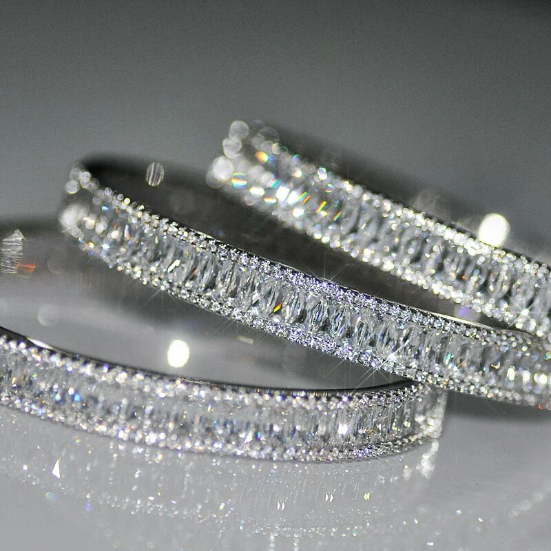 Iced Out Bling Square Cubic Zirconia CZ Inner 60MM Najwyższej jakości błyszcząca modna bransoletka damska
