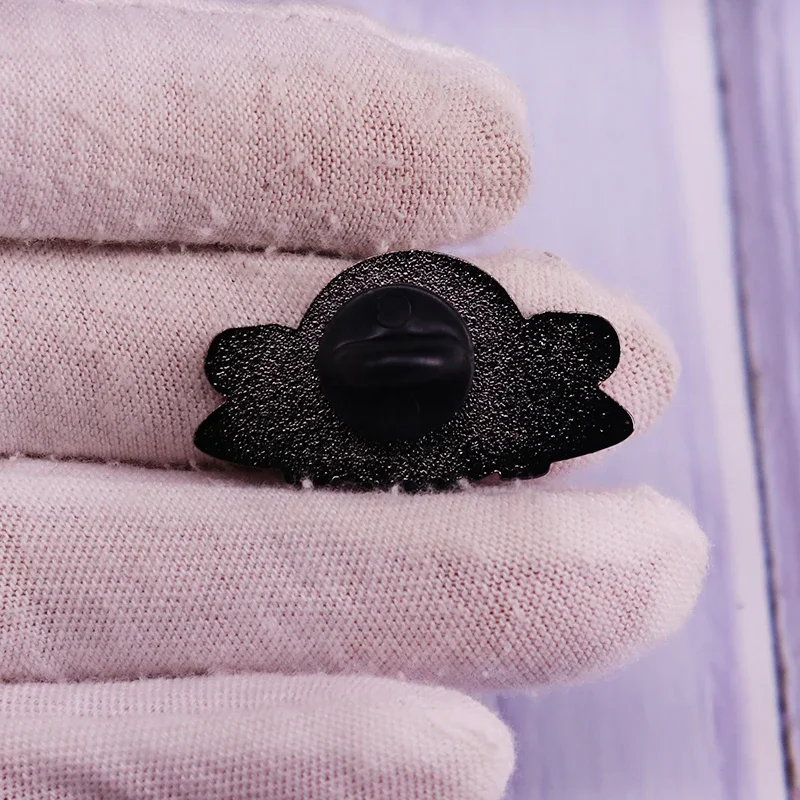 دبوس دبوس مينا لسفينة الفضاء ، شارة برنامج تلفزيوني كرتوني ، وردي وأزرق ، هدية مجوهرات كلاسيكية ، موضة