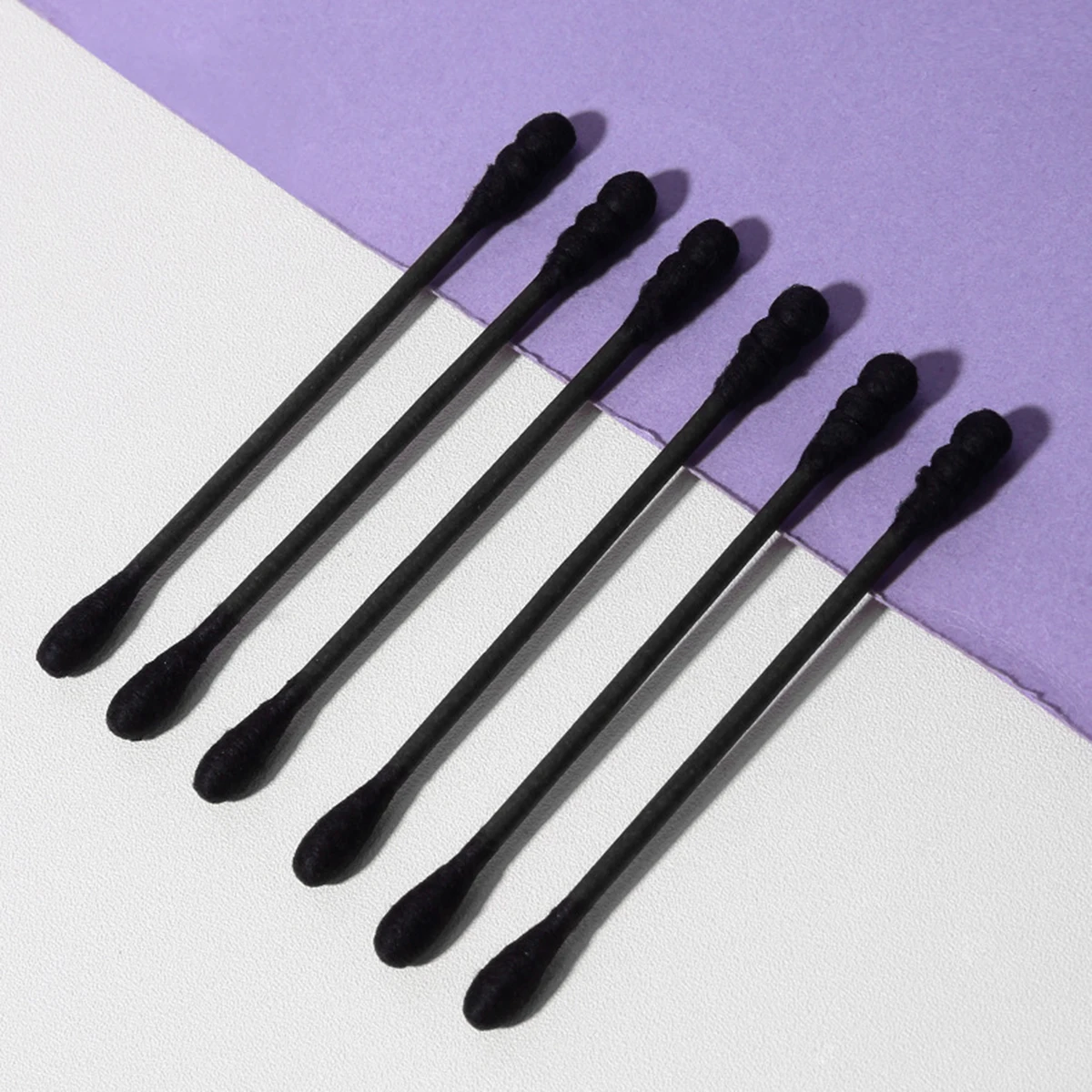 200pcs Disposable Cotton Swab Spiral Ear Cleaner Black Double Heads Medical Swab Lipstick Eyebrow Eyelash Cotton Bud Makeup Tool