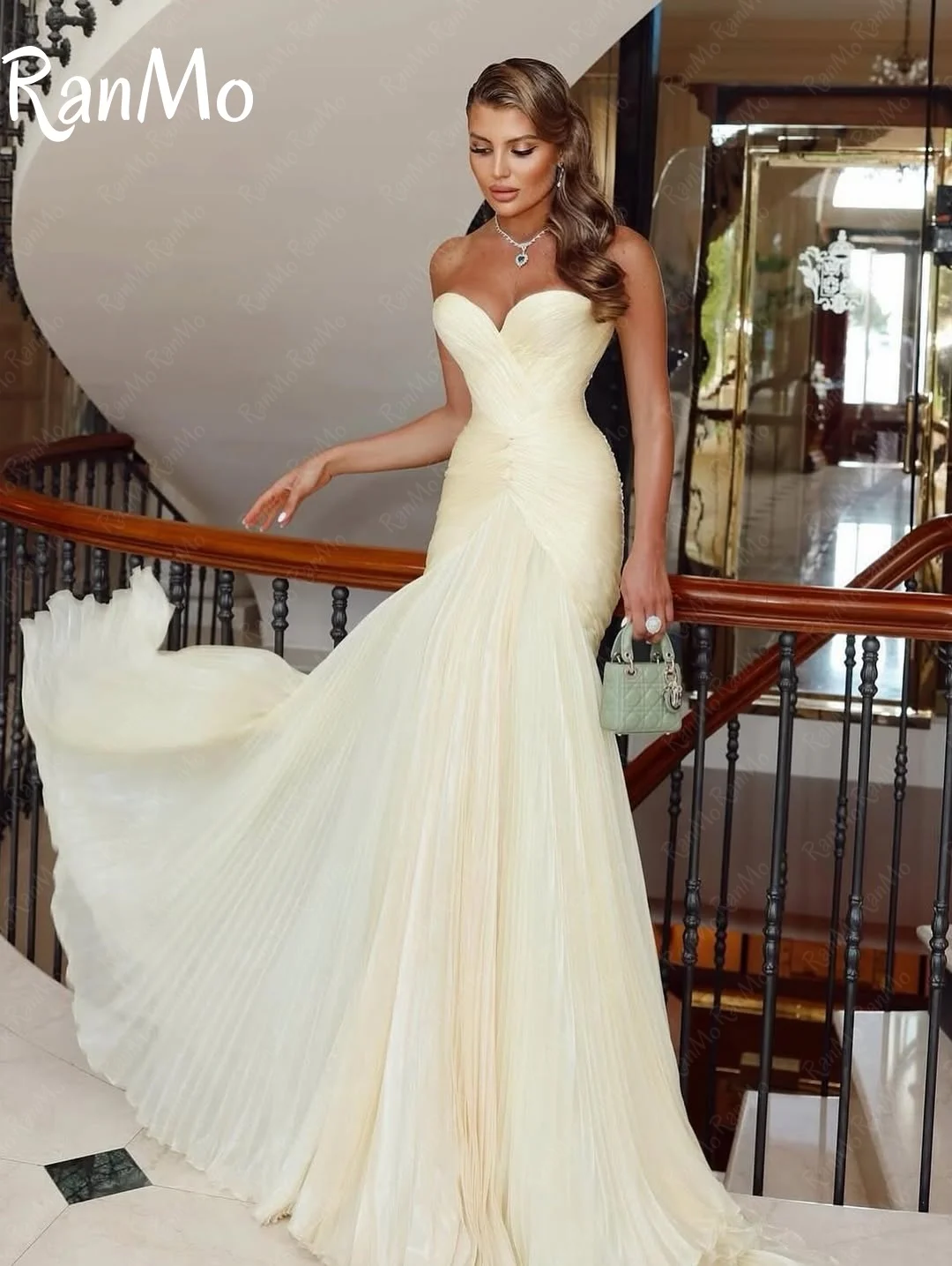 Рисунок 4 - Ranmo 2025 очаровательное желтое