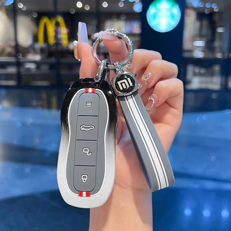 

For 2024 Xiaomi SU7/SU7 Max Zinc Alloy + Silicone Key Case, Stylish Key Cover with Keychain, NFC-Compatible Car Key Protector