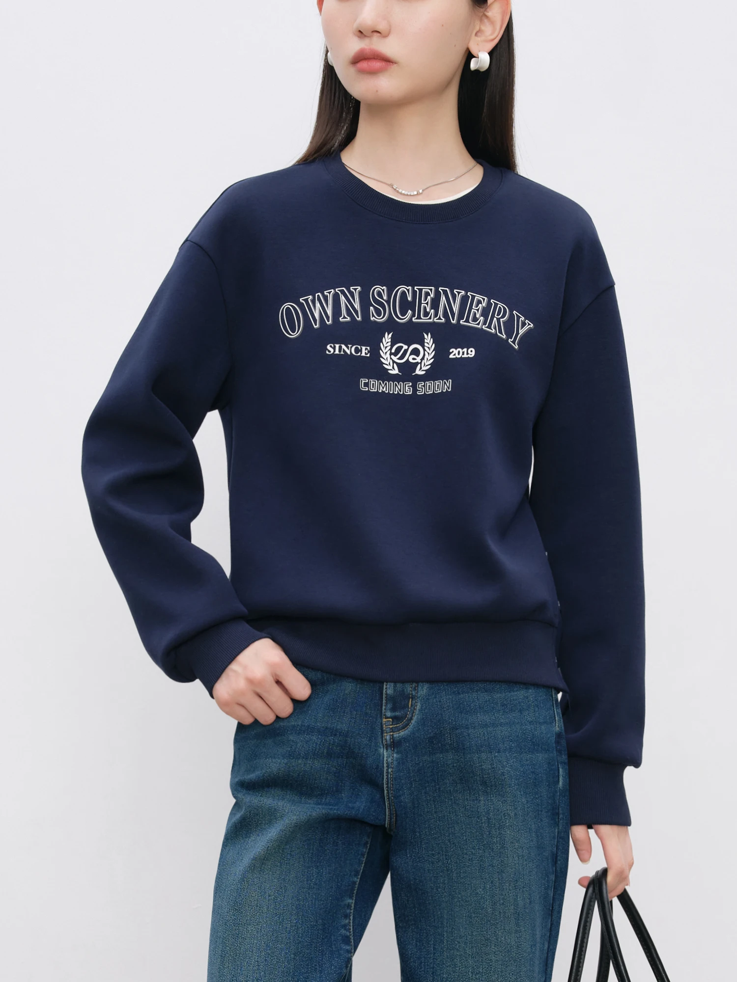 ZIQIAO Women Sweatshirts Letter Print Retro Casual Female Grey Pullover Sweatshirt Drop Sleeve Navy Blue Winter Tops 24ZQ94295