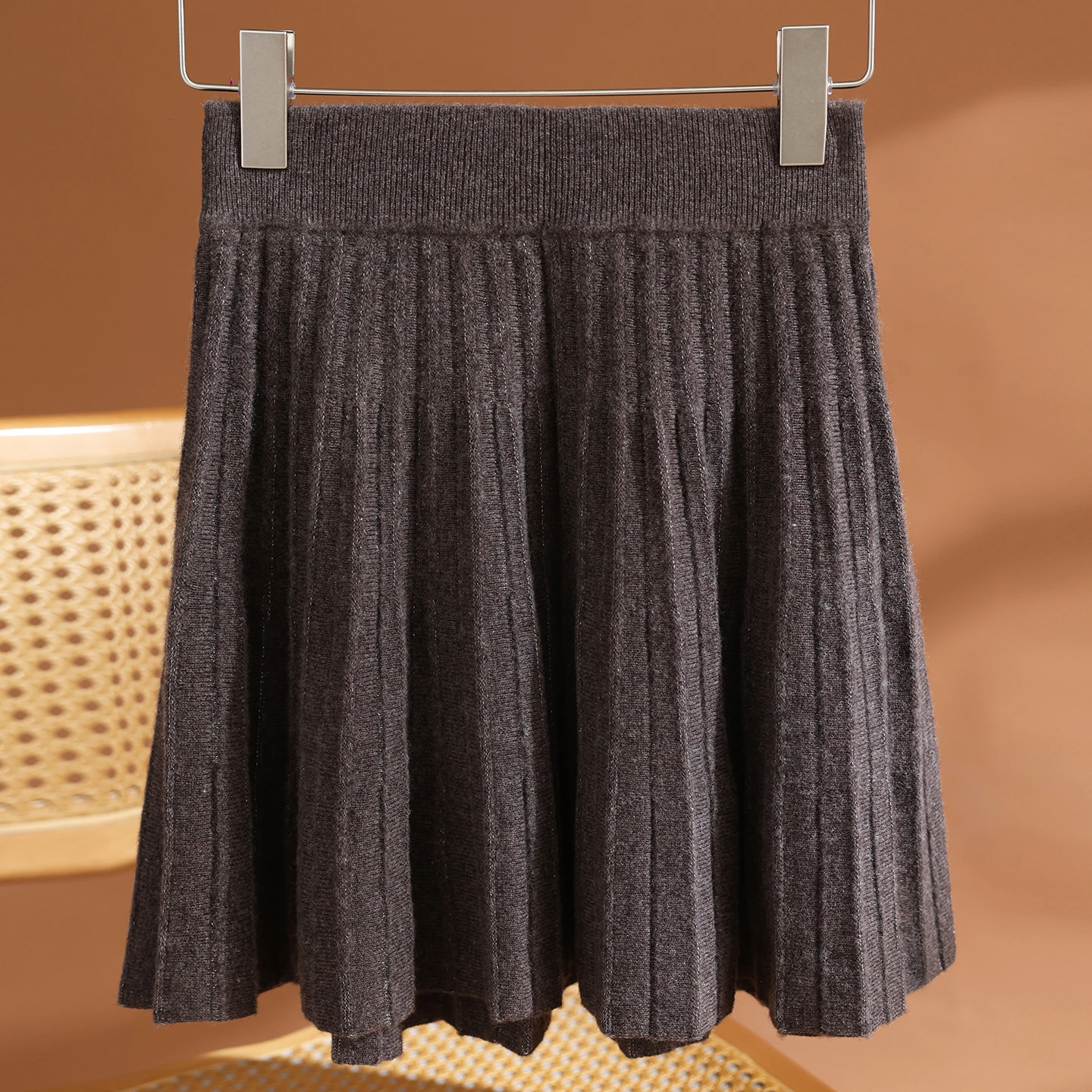 Women 100% Merino Wool Autumn Winter Ribbed Pleated Knit Skirt Elastic High Waist Thick Warm Mini Skirt Solid Flared Knitted