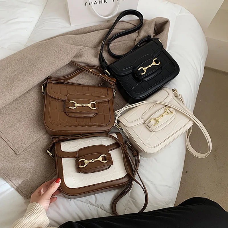 small square bag single shoulder bag new popular Retro Mini Handbag Literary Crowds Shoulder Messenger Female Bag