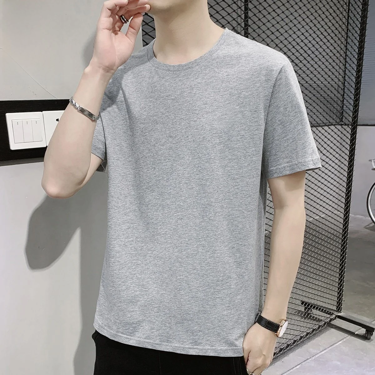 

Men's ort Sve T-irt Casual Versatile Color Top Loose Summer Leisure Body irt Youth Trend Cotton Pure C...