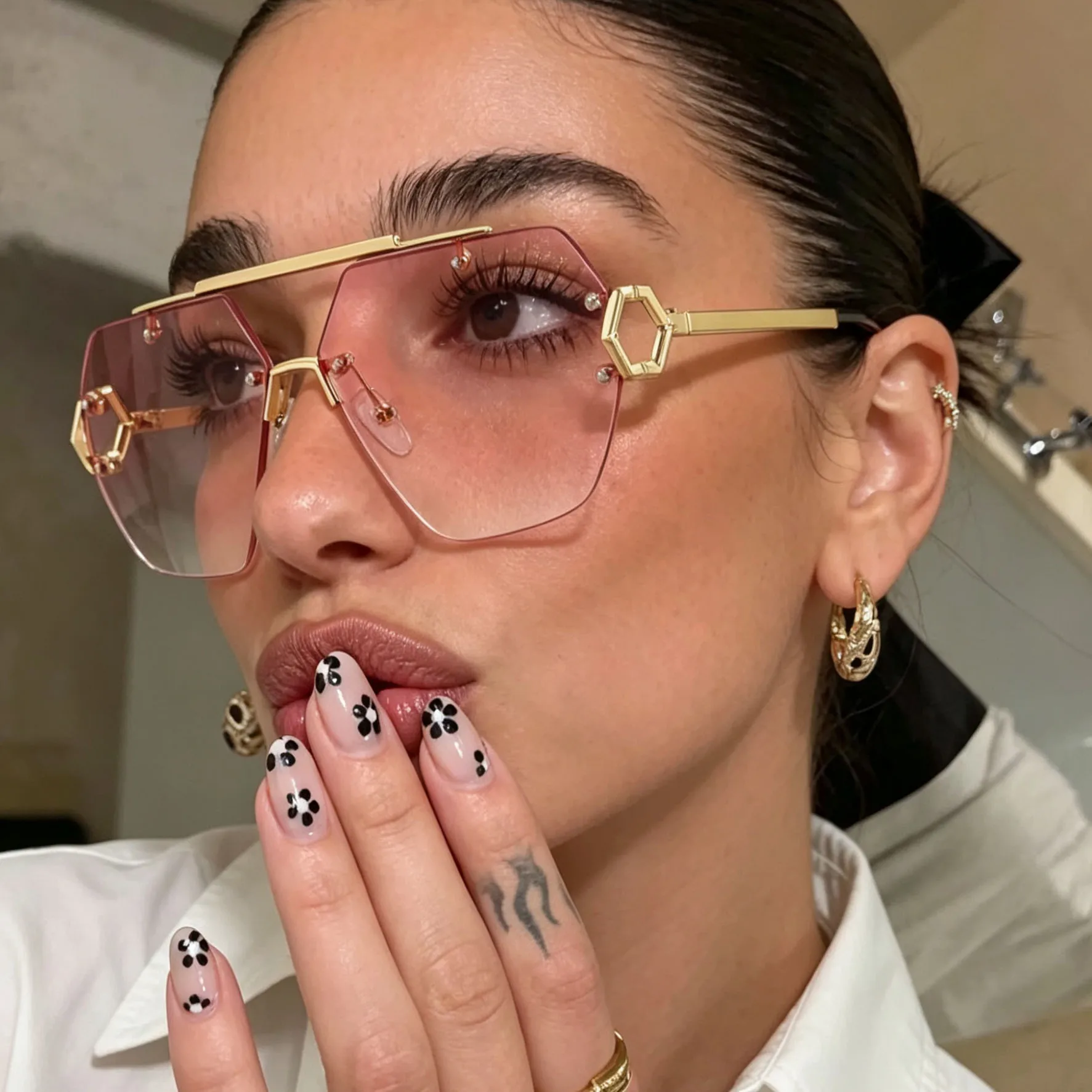 Y2K Randlose Luxus-Designer-Sonnenbrille im Piloten-Stil für Damen und Herren, Punk-Sonnenbrille mit Doppelbrücke und Nieten, Metallbrille