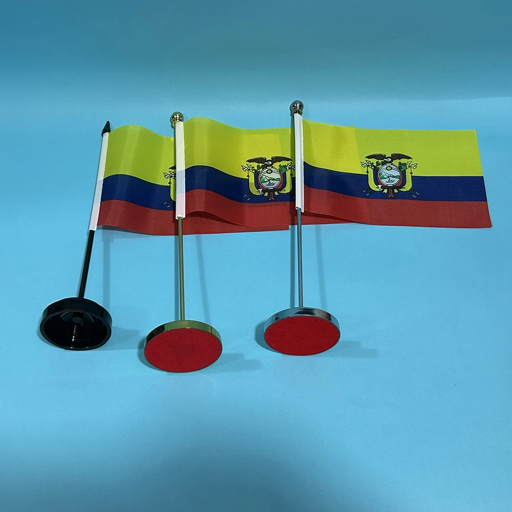 SKY FLAG Office Desk Flag of Ecuador Flag 14x21cm Polyester Ecuador National Flag Country Banner Desk Ornaments Flags