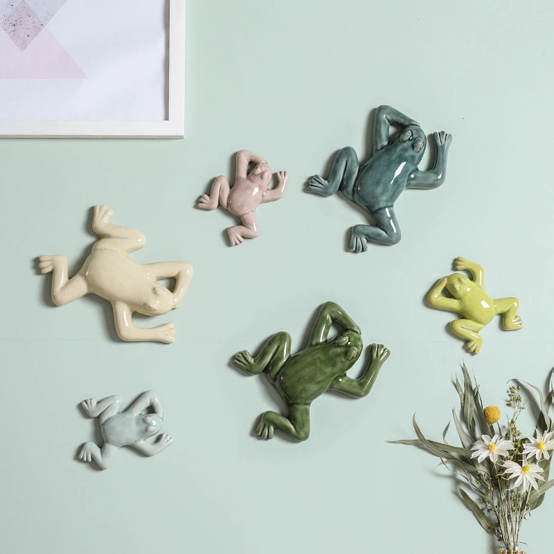 

Nordic Style Ceramic Frog Wall Hanging Ornaments Living Room Background Display Crafts 3D Frog Wall Hanging Decoration