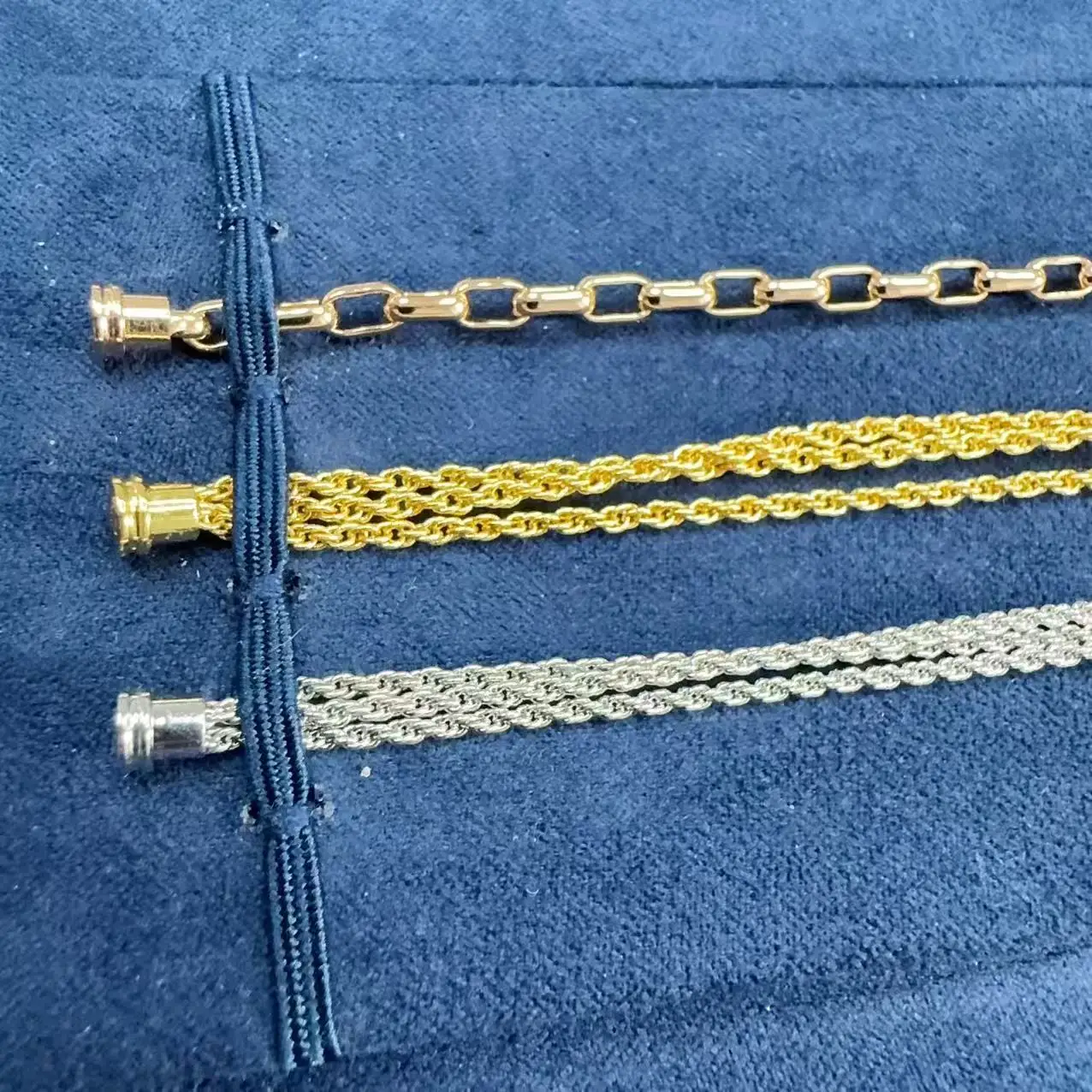 

Metal chain suitable for horseshoe clasp chain bracelet chain rope French luxury jewelry couple gift wholesale,With LOGO