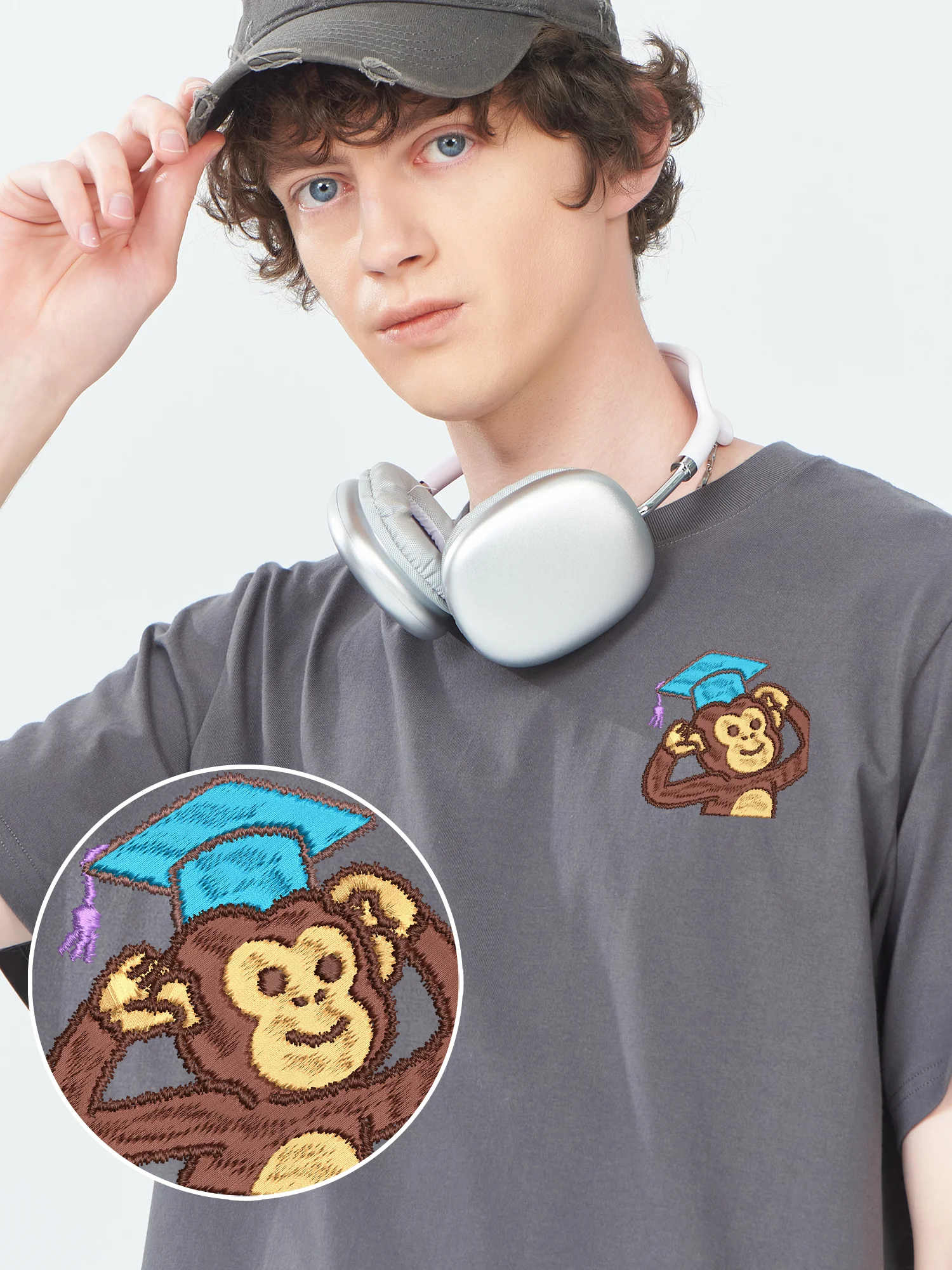 

Monkey Wearing Graduation Hat Embroidered T Shirts Luxury Clothing For Men Women Fashionable Design Embroidery Tees​