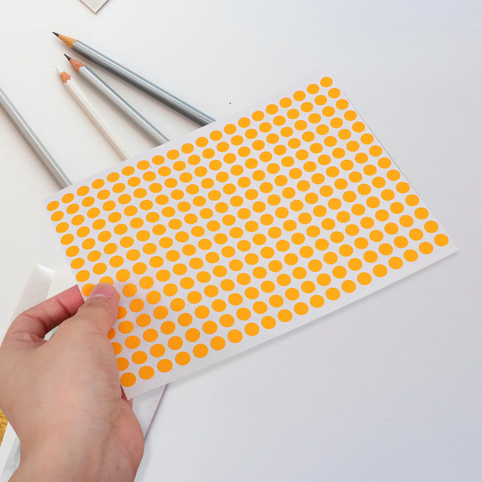 

10 Sheets Colored Dot Label Stickers Removable Adhesive Paper for Color Coding Sealing Organizing Colored Dot Stickers