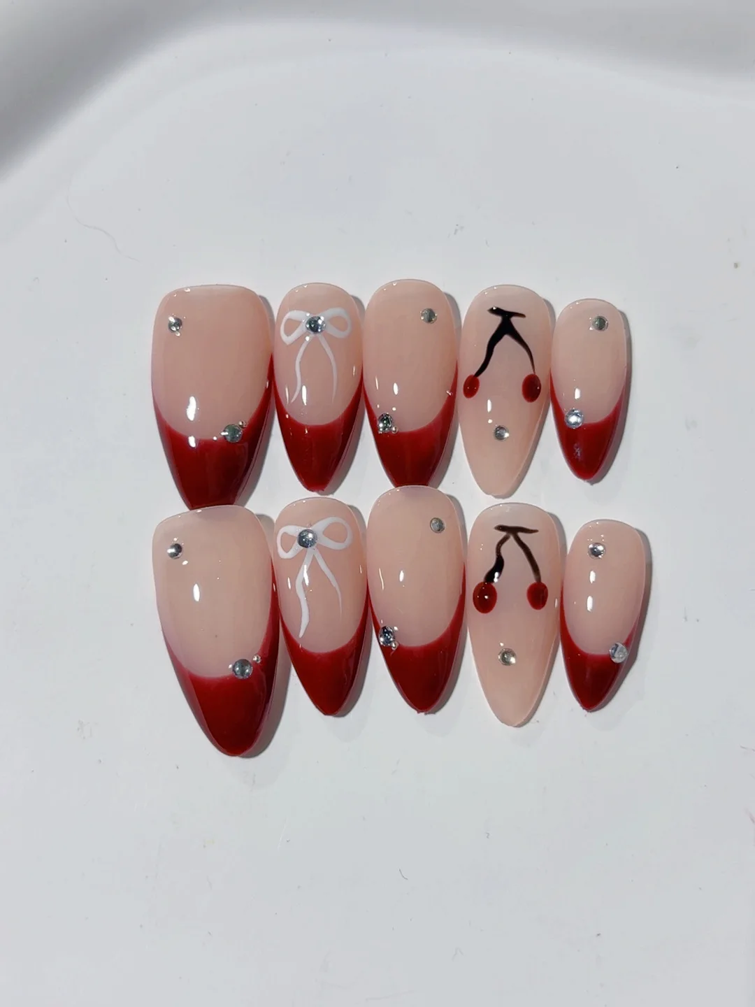 

French Cherry Diamond Sweet Style Fashion Manicure (C405)