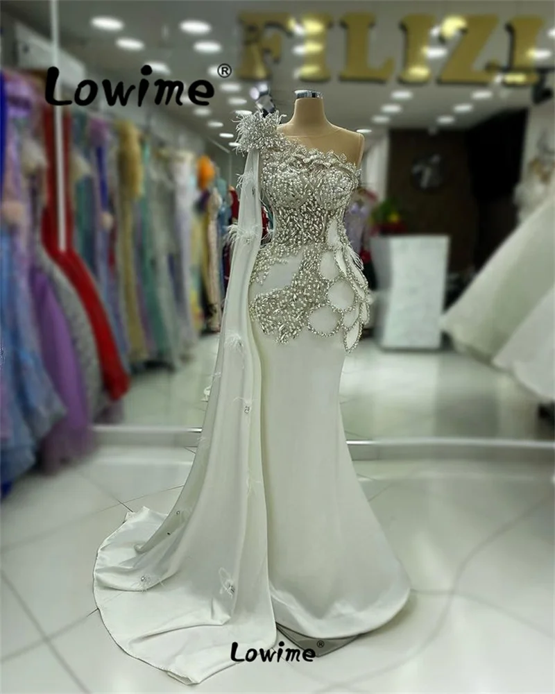 Elegante Elfenbein Cape Ärmel arabische Abendkleider Kristalle Meerjungfrau Verlobung kleider für Frauen formelle Party Abschluss ball Kleid Federn