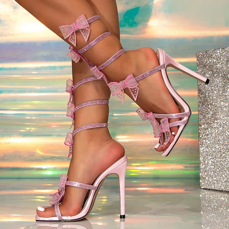 

Женские босоножки Aneikeh Serpentine с открытым носком, украшенные кристаллами и бантом, на высоком каблуке-шпильке, сексуальные, для вечеринок и выступлений