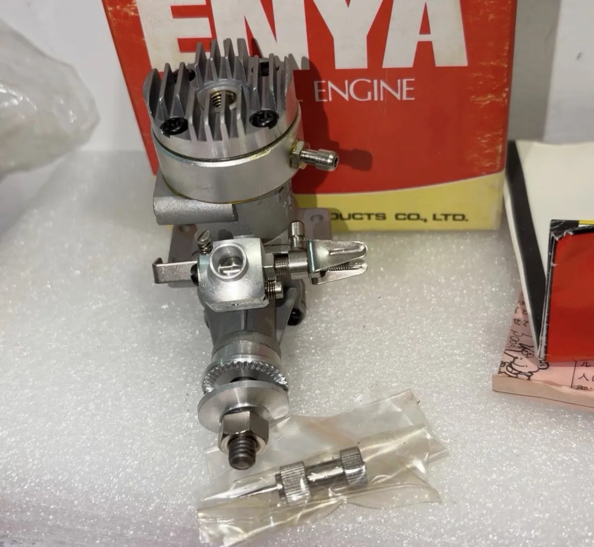 Rare ENYA 15-IV Water-Cooled RC Glow Engine - Vintage Japanese 2.5cc Nitro Motor in Box - Collectible Marine/Plane Engine - view 6