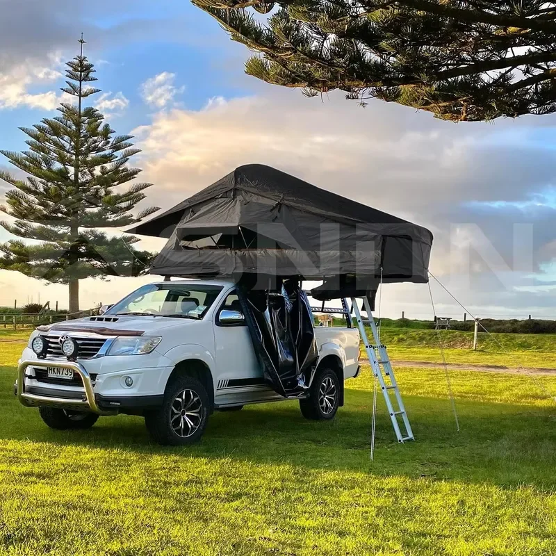 Outdoor Camping 4 Person Side Opening Roof Top Tent Large Space Oxford Waterproof Soft Shell Rooftop Tent with Skylight