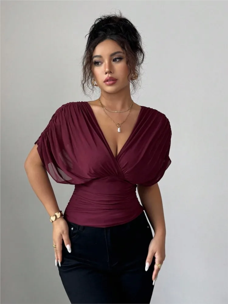 

2026 Summer Hot Style Fashionable Solid Color Top Sexy Deep V-neck Backless Lace Up Slim Fit Top Casual Commuting Women Clothing