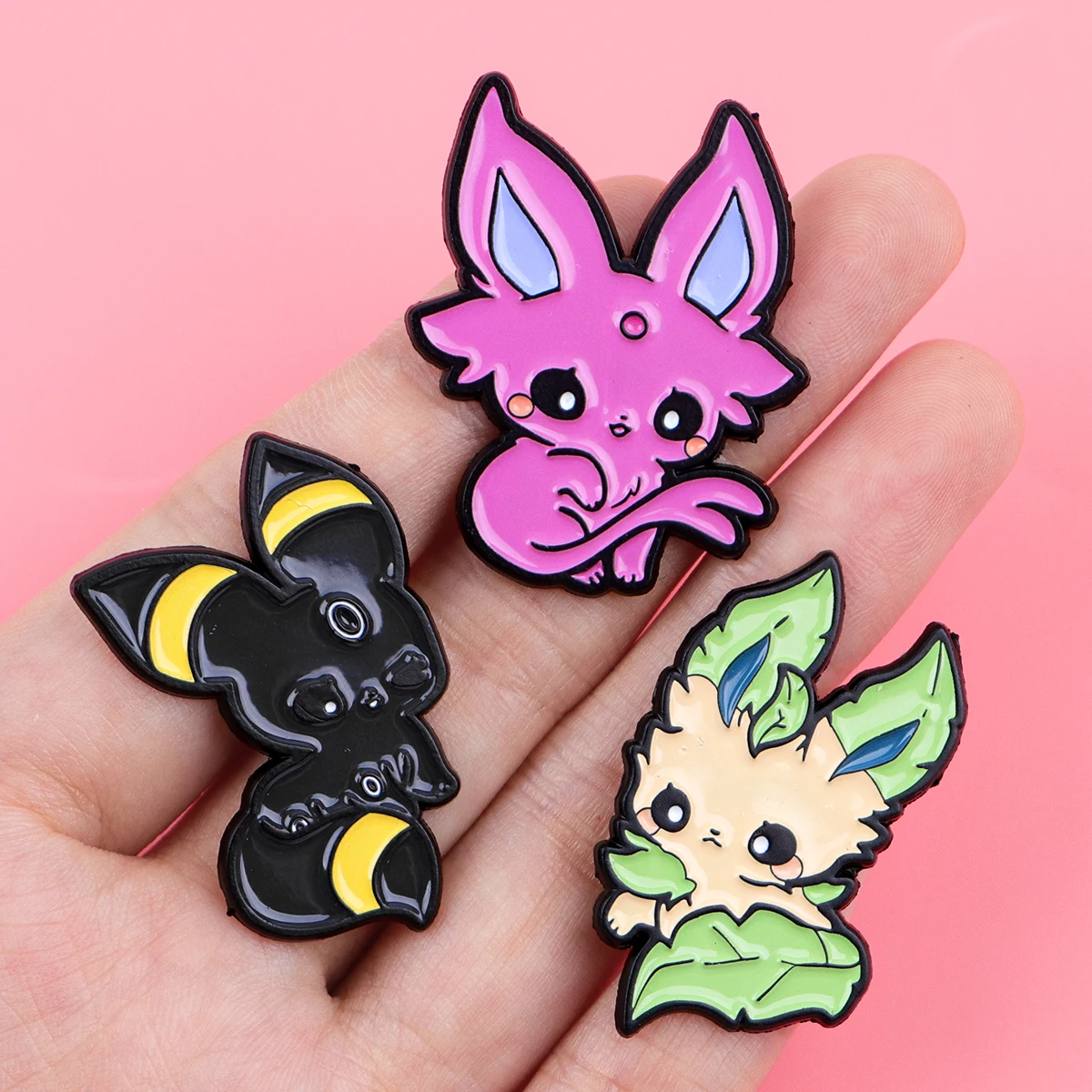 Spille Smaltate Kawaii, Grazio - Embroidery Illustration recensione e prezzo