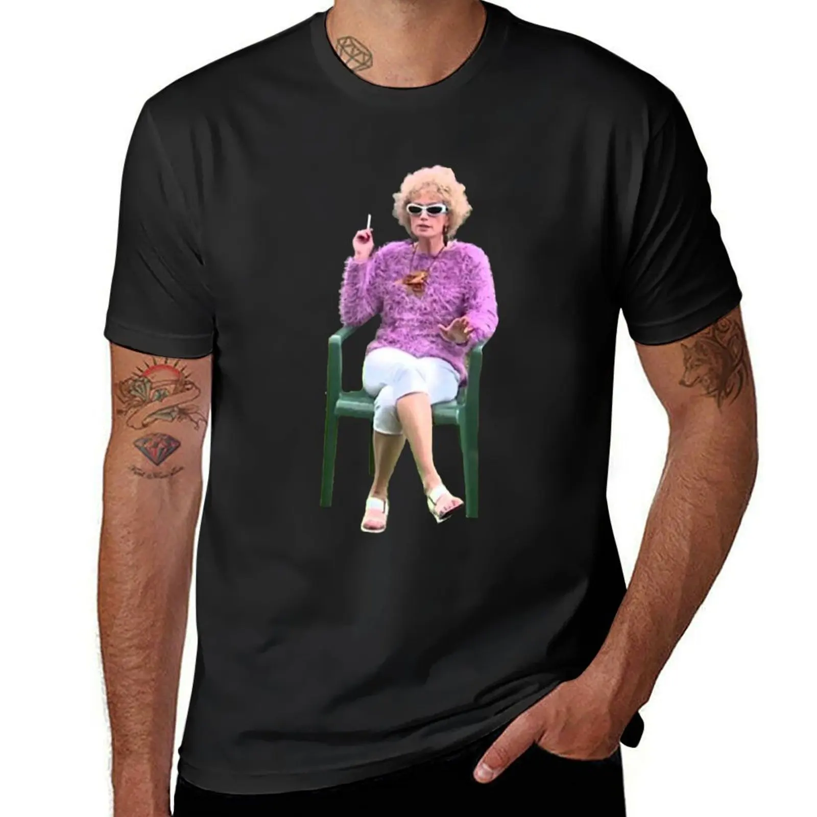 

Kath and Kim Kath Having a Smoke T-Shirt plus size tops anime clothes sweat mens clothes