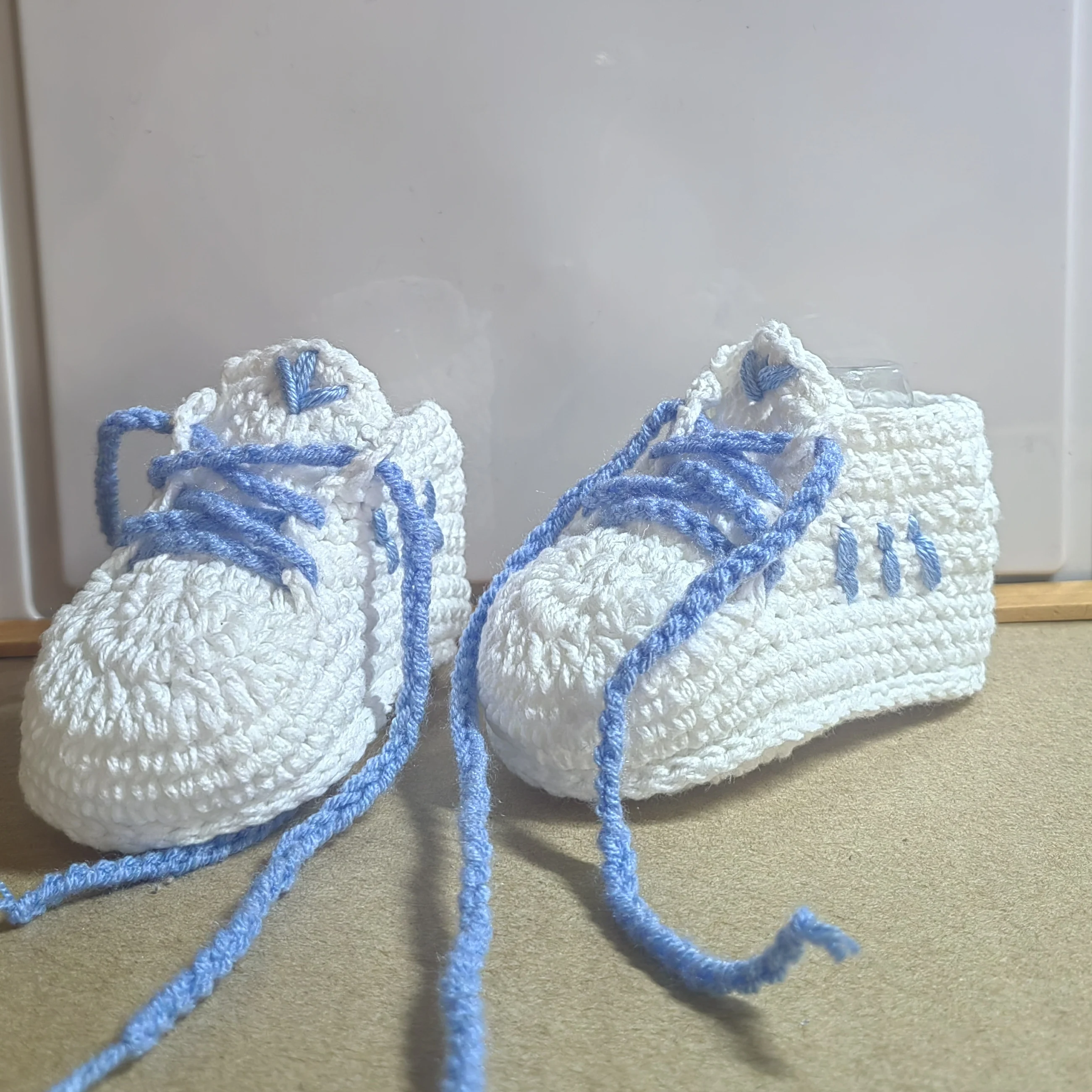 Crochet baby shoes Handmade crochet wool baby booties sneakers slippers