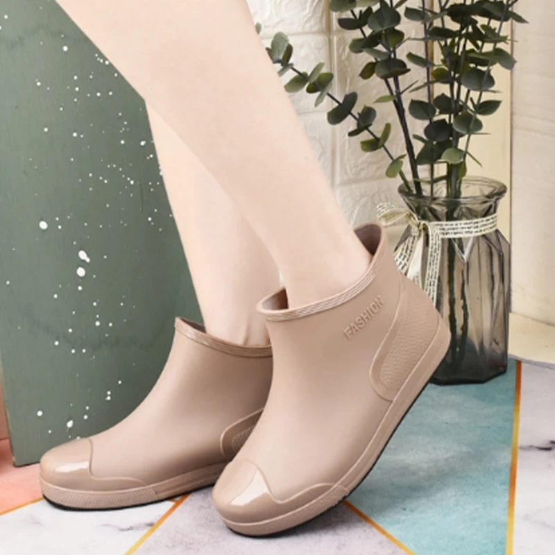 Fashionable Short-Tube Water-Splashing Festival Fashionable Short-Tube Waterproof Anti-Slip Rain Anti-Slip Rain Boots For Women