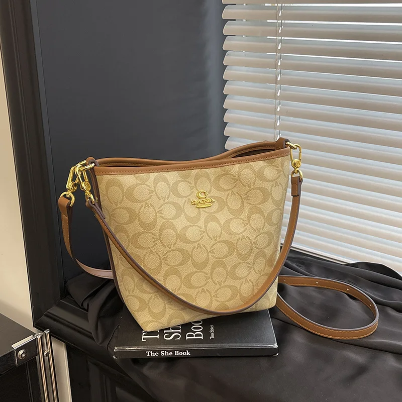 

2025 Fashion Retro Simple Texture Bucket Bag - Autumn New Design Crossbody Bag for Women, with Unique Style