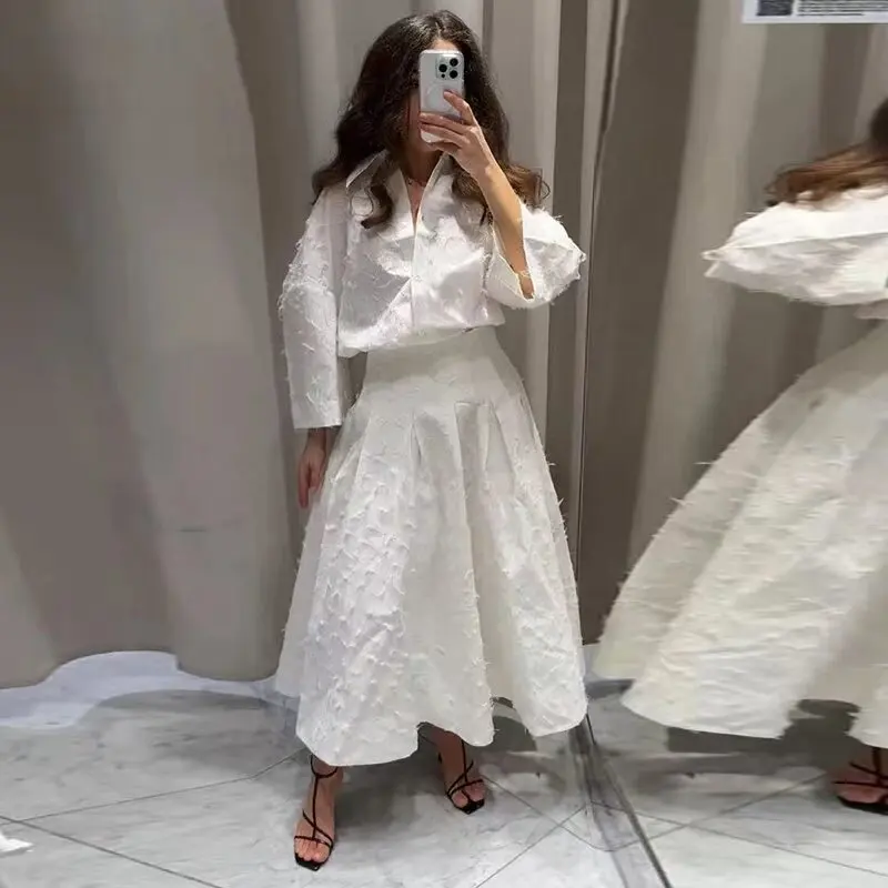 

2025 summer new fashionable white fringed textured shirt skirt set casual style two-piece set