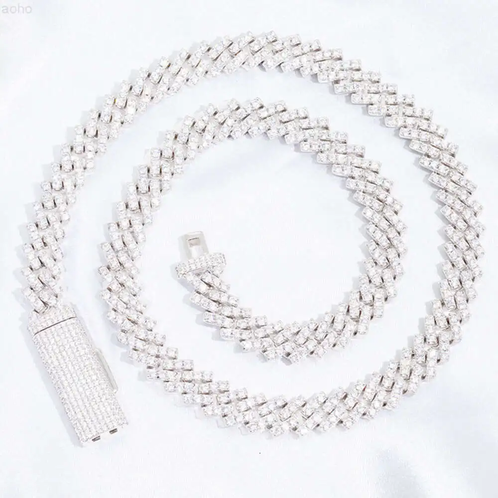 

Wu Zhou Customized Hiphop Style Single Row Chain Sterling Silver Vvs Top Quality Moissanite Cuban Chain Link for Rapper Jewelry