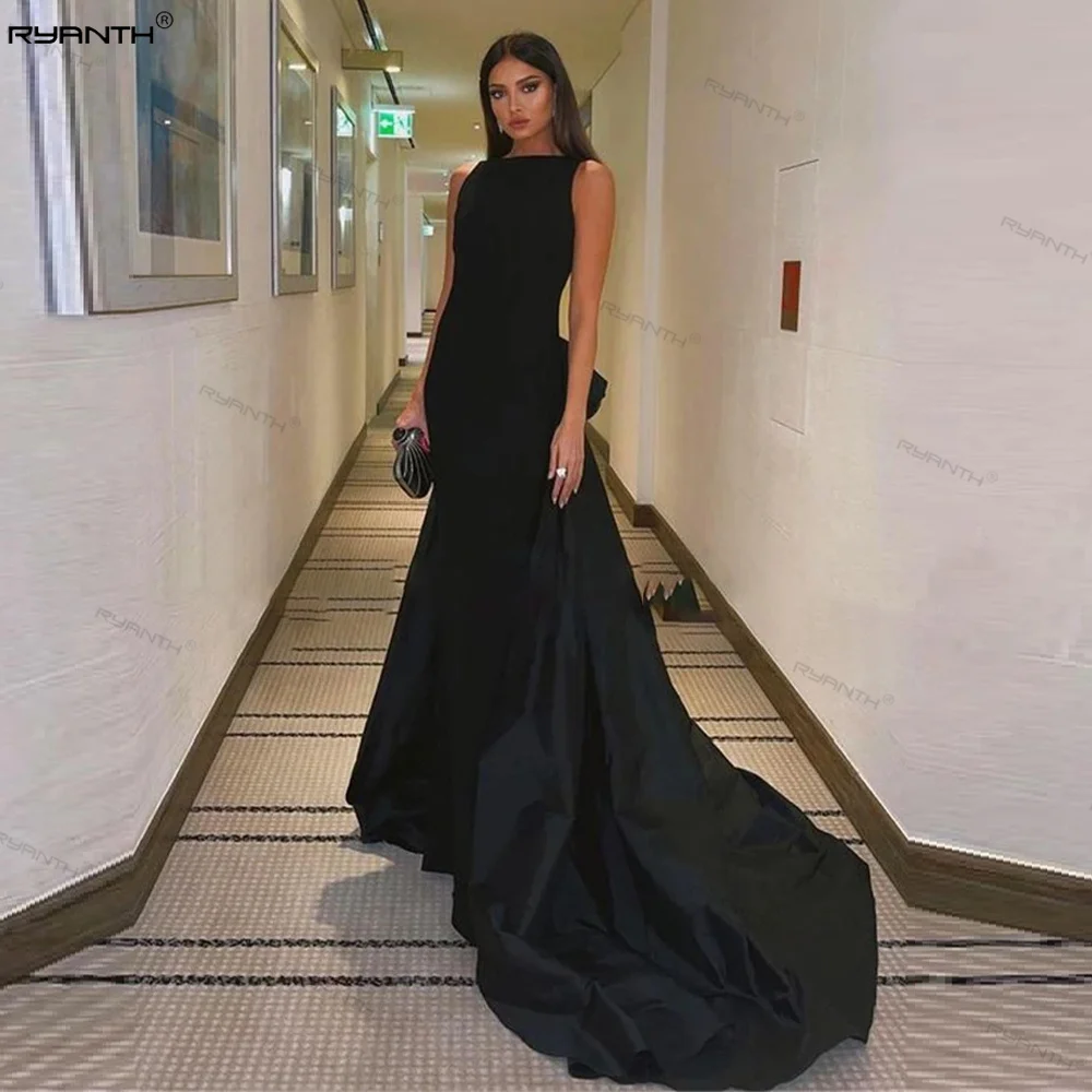 Ryanth O Neck Black Backless Bow Prom Dress A Line Sleeveless Long Train Dubai Evening Night Party Dresses Vestidos Prom Gowns