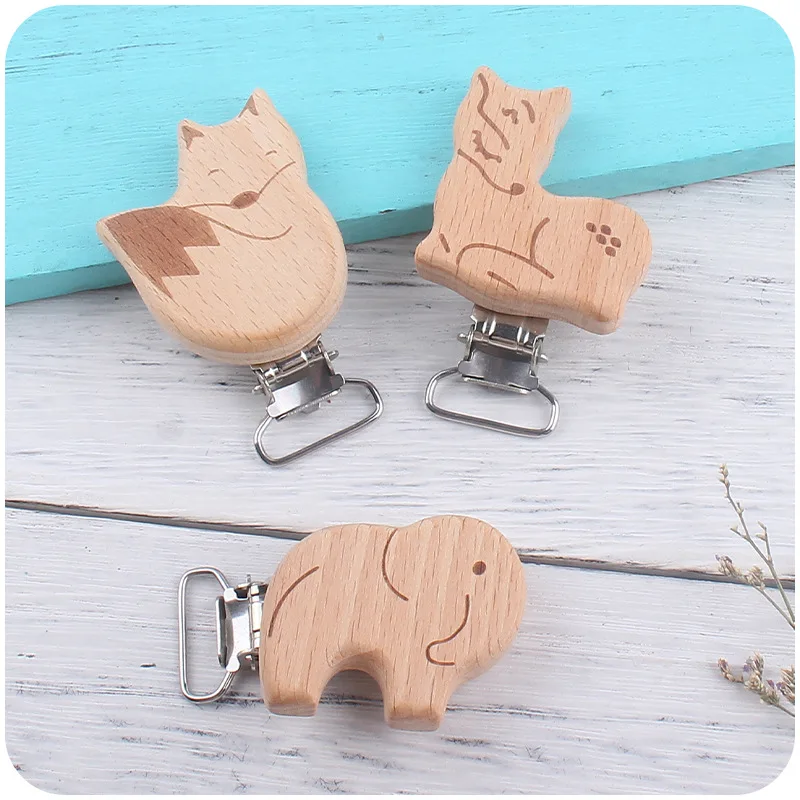 1Pcs Beech Wood Pacifier Clips Animal Shape Metal Dummy Clip for Baby Handmade DIY Pacifier Chian Nipple Holder Accessories