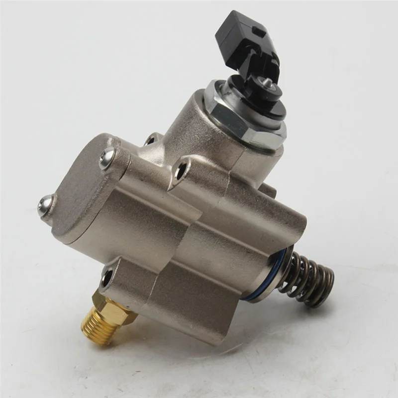 

Car Right High Pressure Fuel Pump 079127026J 079127026F 079127026AC For A5 A6 C6 A7 A8 D3 Q7 4L 2006-2010