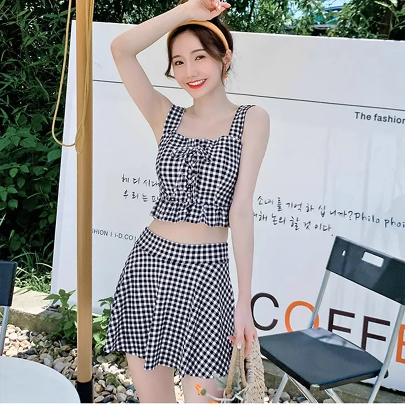 

Женская юбка с разрезом, стиль, консервативный, закрывающий телес, в клетку, маленькая грудь, маленький купальник в стиле интернет-знаменитостей