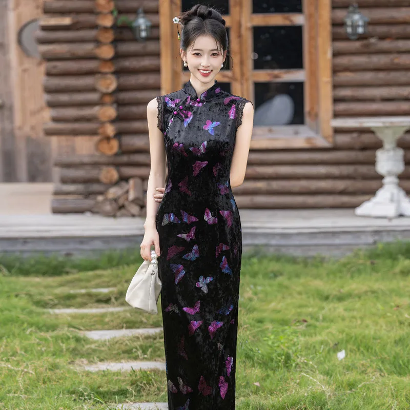 

Осеннее черное бархатное новое китайское длинное улучшенное Cheongsam без рукавов, новинка 2025, женское ретро старое Шанхайское Ципао