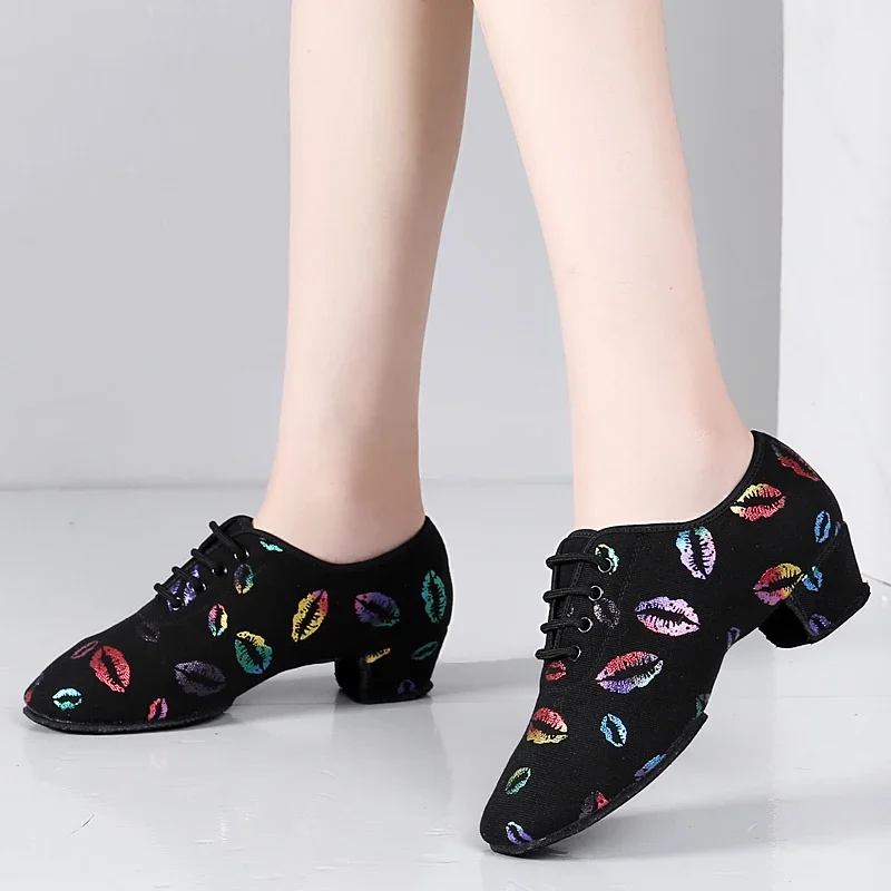 USHINE Lace-up Latin Dance Shoes Practice Closed Toe Ballroom Modern Salsa Dance Teaching Performance Ballet Shoes Girls Kids