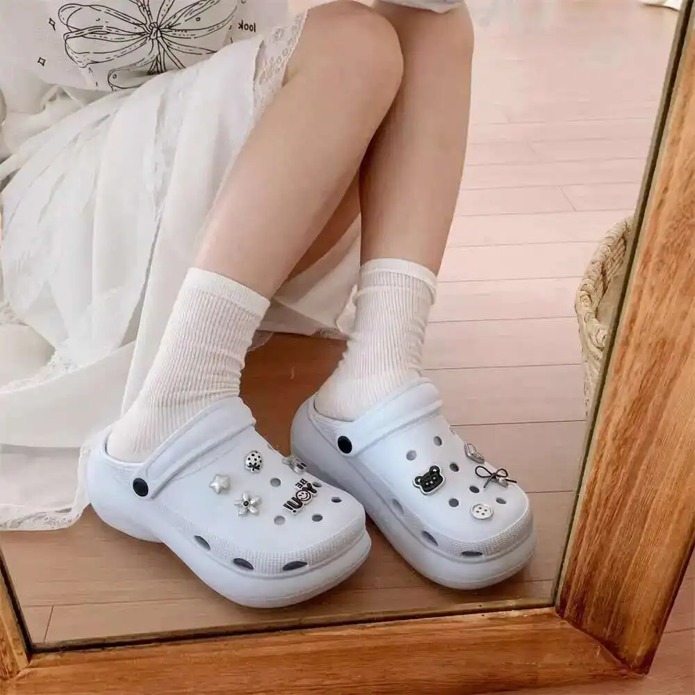 

New Cute Thick Sole Garden Shoes Slippers Women's Summer Outdoor Indoor Dual Wear Fashionable Clog Shoes