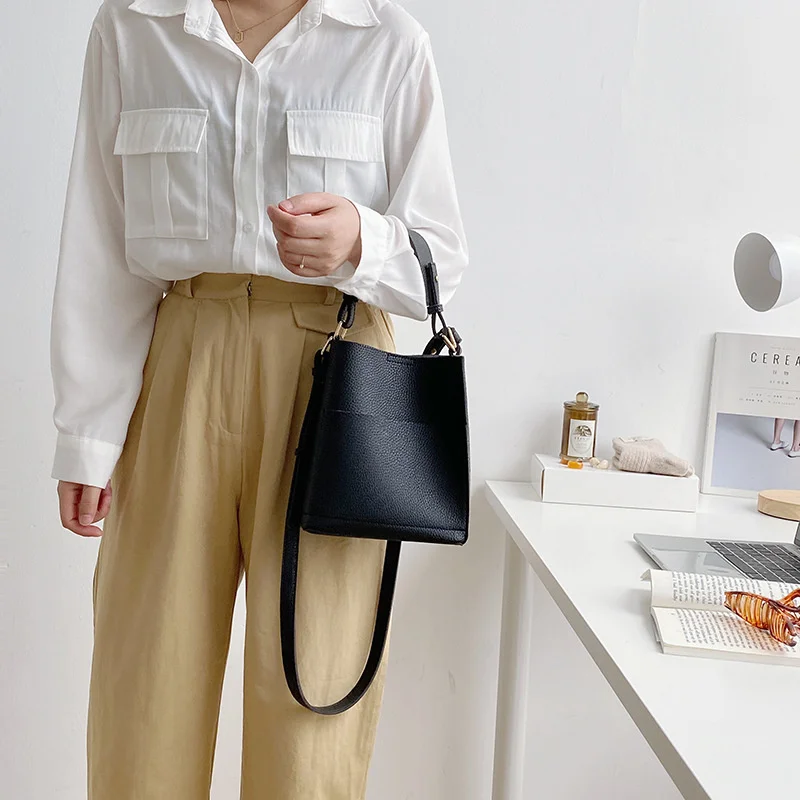 

Korea PU Leather Crossbody Bucket Bags For Women 2023 Summer Fashion Shoulder Luxury Brand Handbags And Purses Female