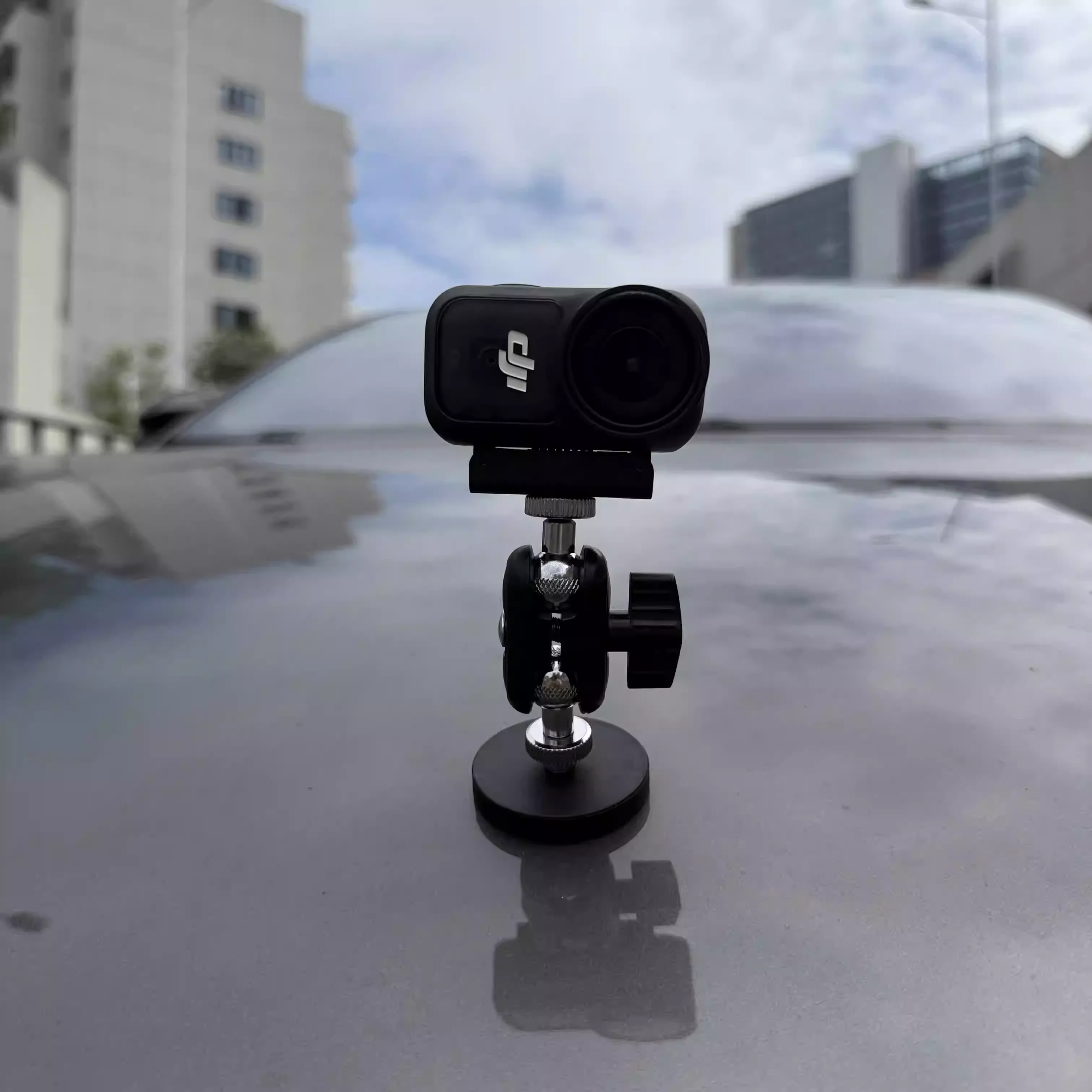 Suitable for DJI Magnetic Mount  Strong Magnet Action Camera Mount  Outdoor Video Recording Mount 360 Joint  1/4 British Screw