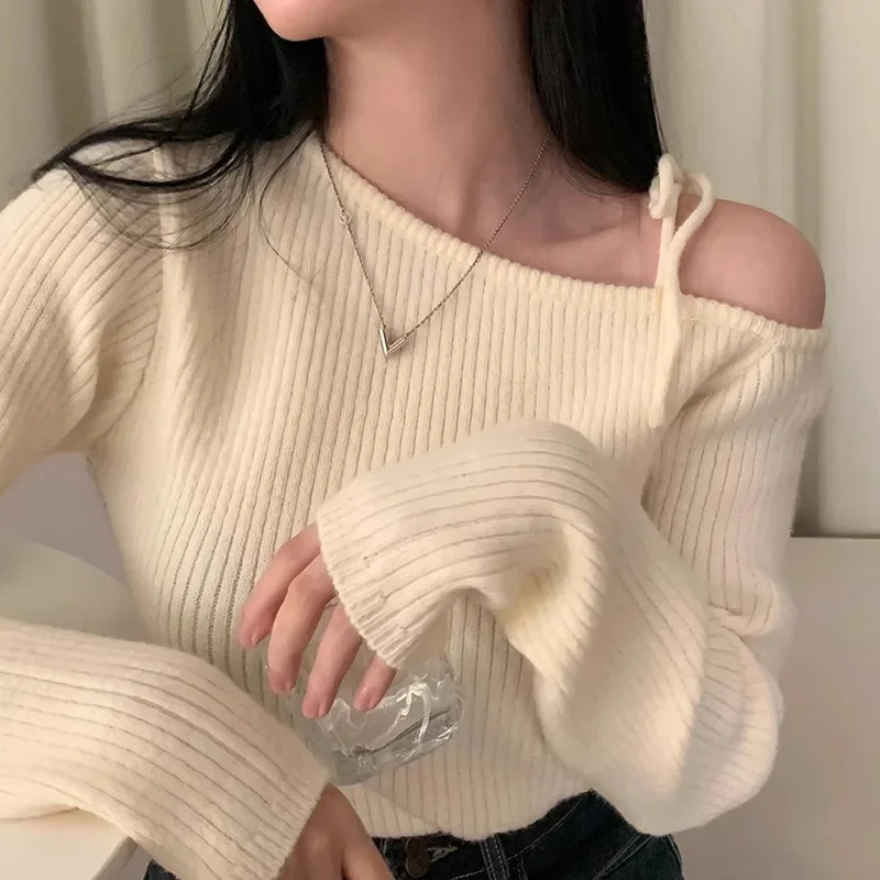 2024 Autumn/Winter Niche Vintage Irregular Off-The-Shoulder Tops Slimming Versatile Long Sleeve Knit Sweater Women's